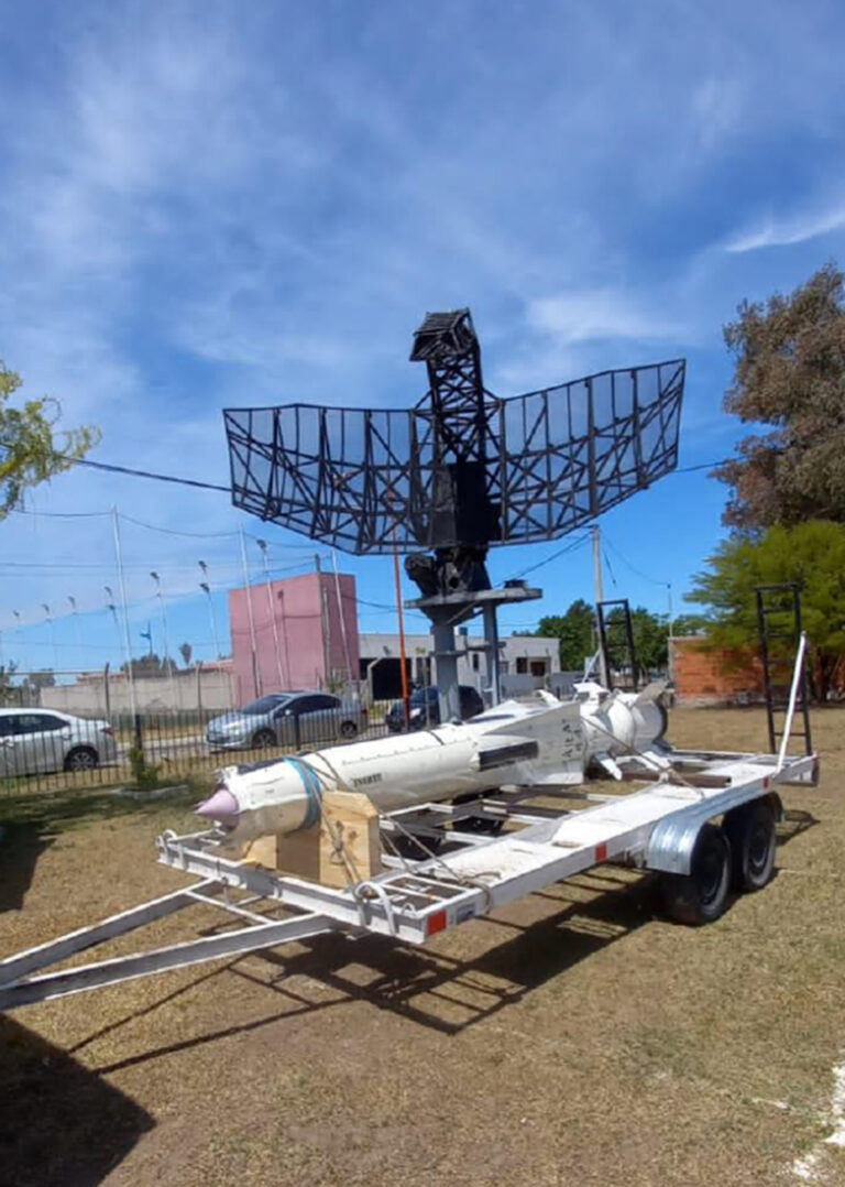 Spatzenkutter donación Armada Argentina